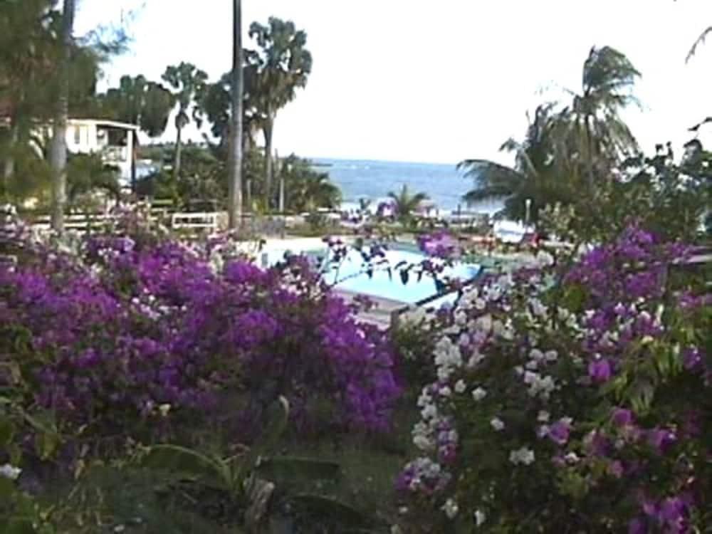 Treasure Beach Hotel Exterior foto